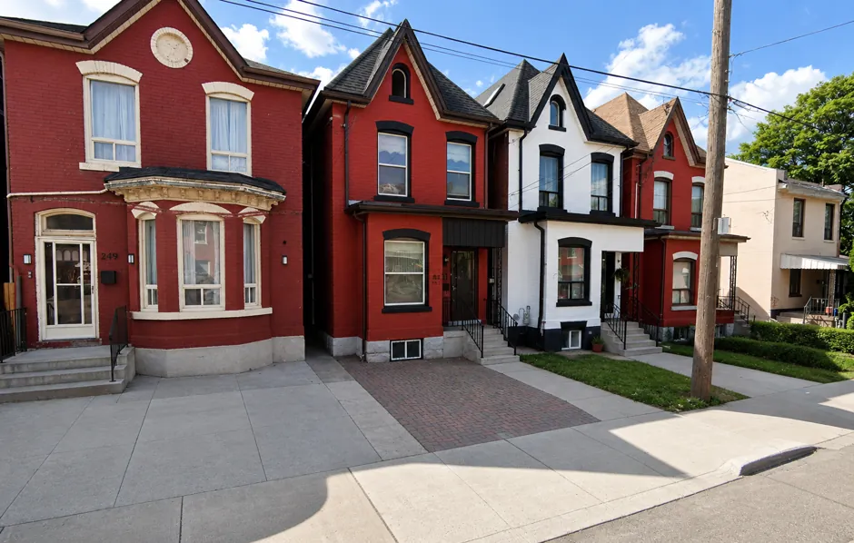 North End & West Harbour, Hamilton