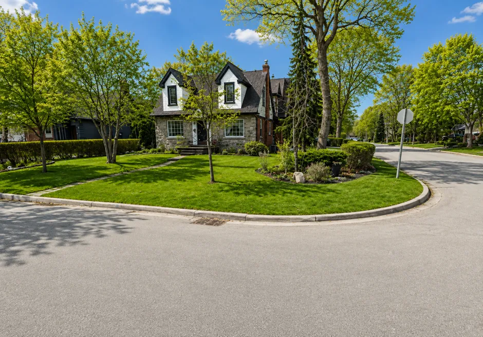 Mineola, Mississauga